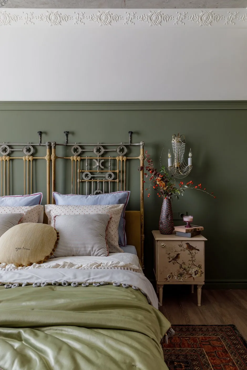 Foto: Schlafzimmer im Eclectik-Stil, Vintage, Kleine Wohnung, Wohnung, Projekt des Tages, Krasnodar, 1 Zimmer, bis zu 40 Quadratmeter, Massivziegelbauweise, Natalia Tschopenko – Foto auf INMYROOM
