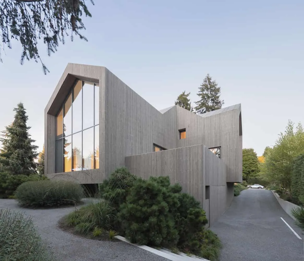 Re‑folded House / McLeod Bovell Modern Houses / Canada