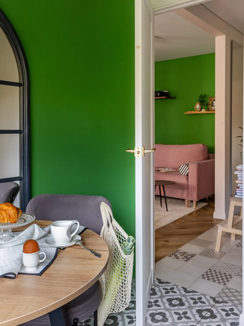 Zdjęcie: Kuchnia i jadalnia w stylu nowoczesnym, eklektycznym, vintage, małe mieszkanie, mieszkanie, projekt dnia, Białoruś, Mińsk, blok Chruszczowka, dom z cegły, 2 pokoje, 40-60 metrów kwadratowych, Elwira Misjuro – zdjęcie na INMYROOM