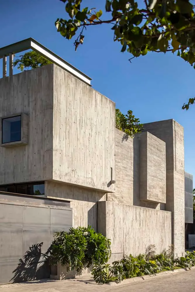 Di Frenna Arquitectos设计的Atelier街道景观图 墨西哥科利马地区由Di Frenna Arquitectos设计的Atelier建筑街道景观图