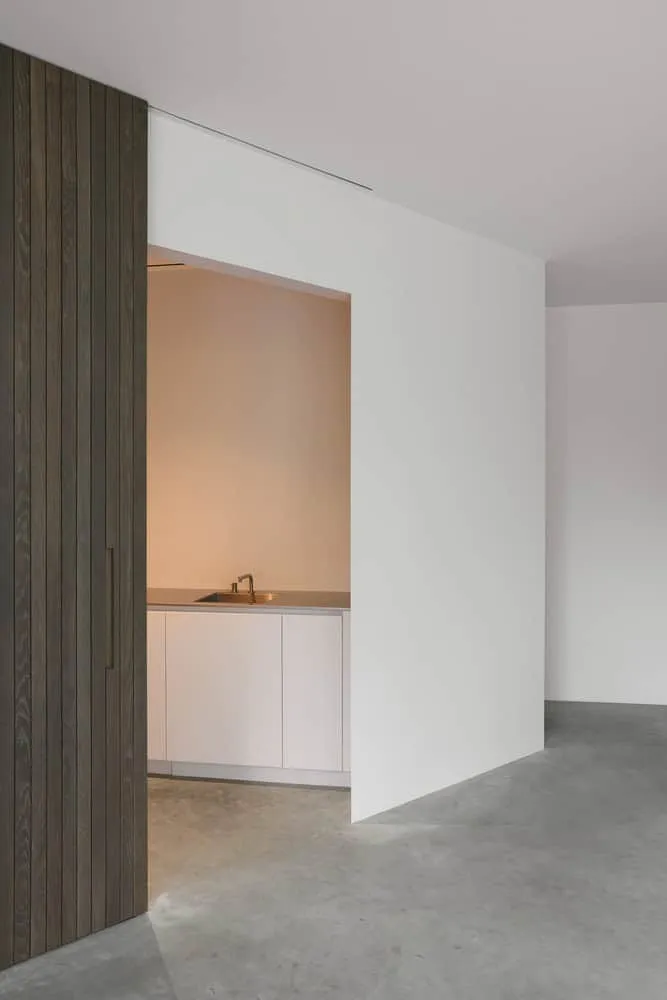 Re-folded House Kitchenette Niche Sliding Door by McLeod Bovell Modern Houses Re-folded House by McLeod Bovell Modern Houses, kitchenette niche behind sliding door, Vancouver