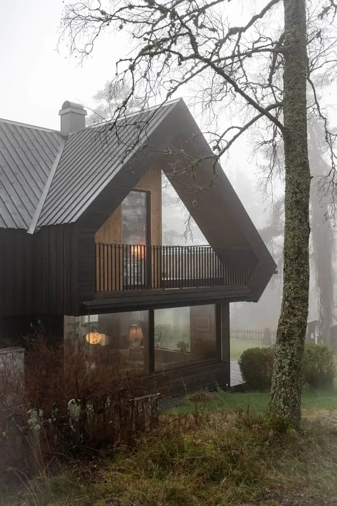 Solem Forest House Gable Balcony in Fog by MORFEUS arkitekter Solem Forest House by MORFEUS arkitekter, gable balcony in fog, Norway