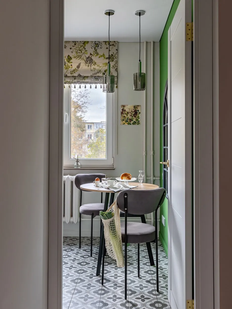 Zdjęcie: Kuchnia i jadalnia w stylu nowoczesnym, eklektycznym, vintage, małe mieszkanie, mieszkanie, projekt dnia, Białoruś, Mińsk, blok Chruszczow, dom ceglany, 2 pokoje, 40-60 metrów kwadratowych, Elwira Misjuro – zdjęcie na INMYROOM