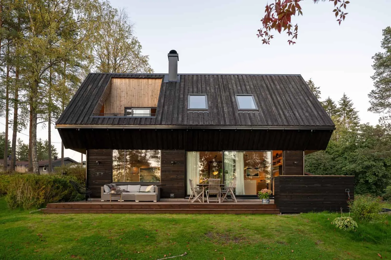 Solem Forest House Rear Facade & Terrace by MORFEUS arkitekter Solem Forest House by MORFEUS arkitekter, rear facade with terrace, Norway