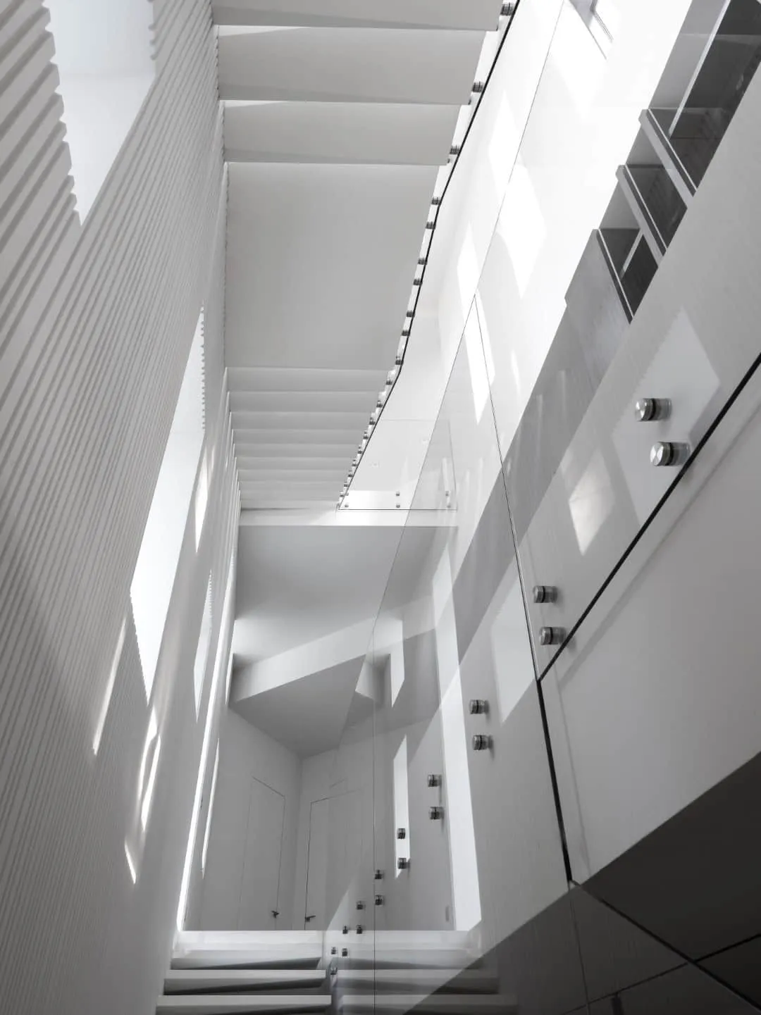 Soaring House / VFORM Studio / Russia