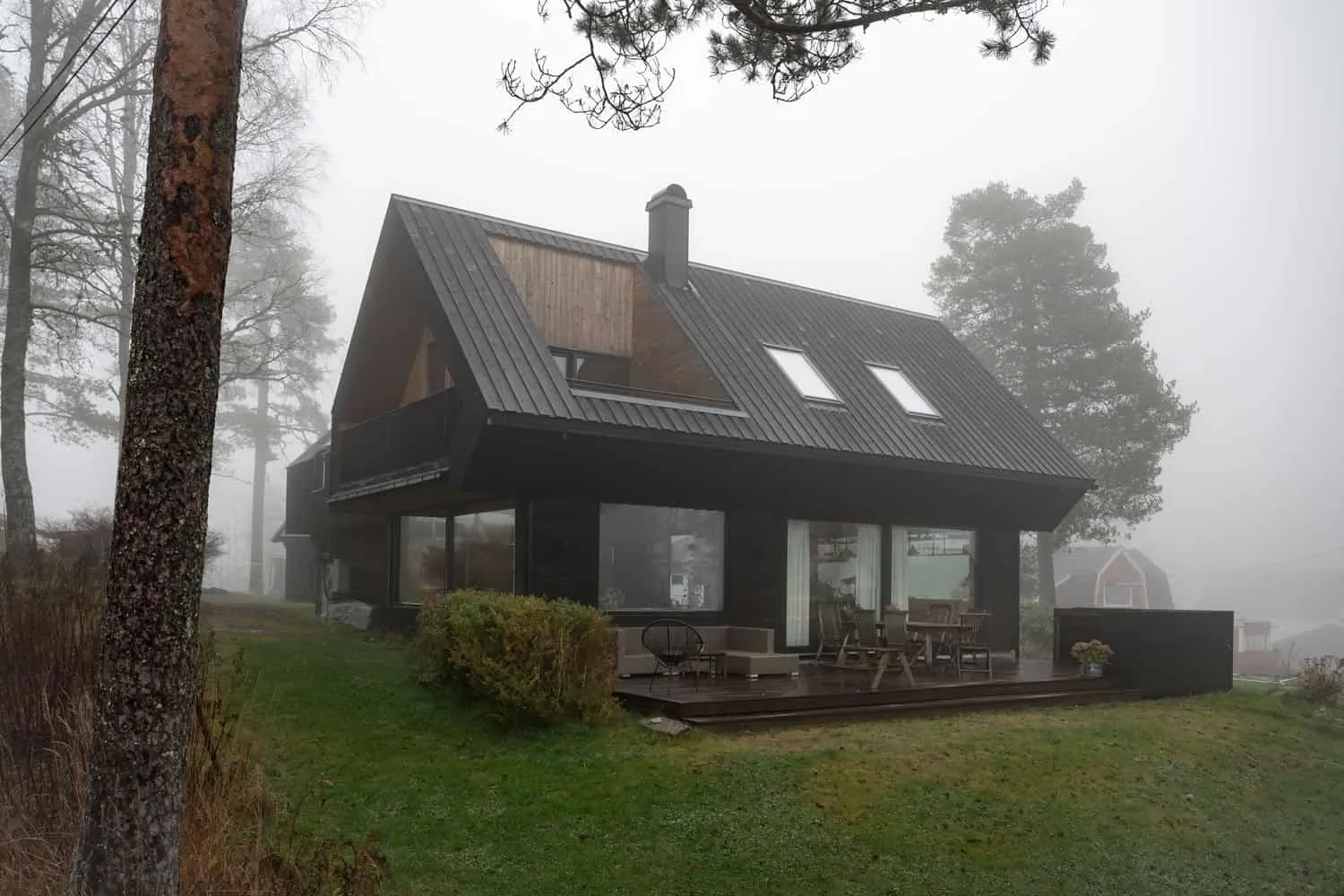 Solem Forest House Foggy Terrace Elevation by MORFEUS arkitekter Solem Forest House by MORFEUS arkitekter, terrace elevation in fog, Norway