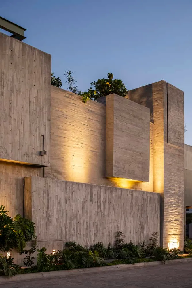 Di Frenna Arquitectos设计的Di Frenna Architects Atelier混凝土结构 位于墨西哥科利马州的Di Frenna Architects Atelier的雕塑状混凝土结构