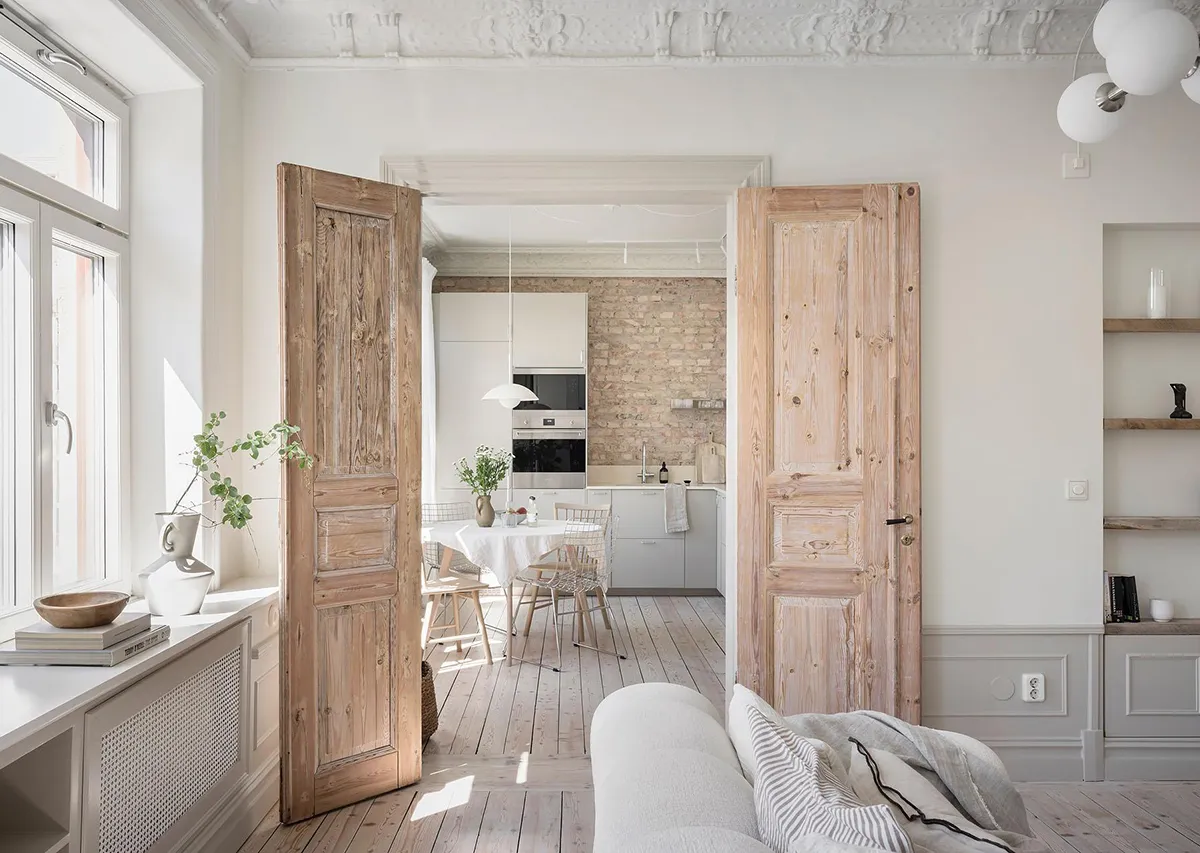 Cegła ściana i drzwi w stylu vintage: mieszkanie w Göteborgu (58 m²)