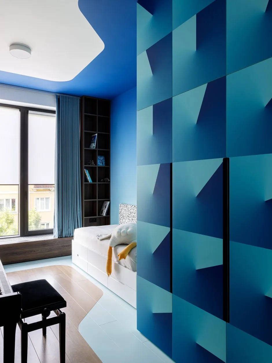 Foto: Schlafzimmer im Stil Modern, Minimalismus, Wohnung, Projekt des Tages, Moskau, Rustem Urazmetov, Chamowniki, 4 und mehr Zimmer, über 90 Quadratmeter – Foto auf INMYROOM
