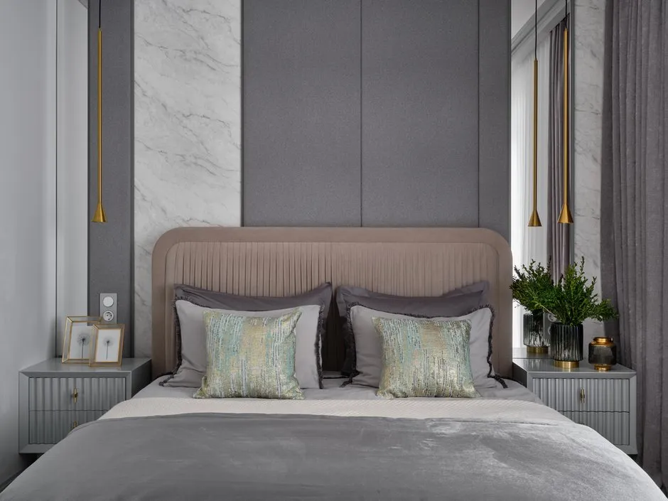 Foto: Schlafzimmer im Stil Modern, Minimalismus, Wohnung, Projekt des Tages, Moskau, 2 Zimmer, 60–90 Quadratmeter, Olga Mizrah, Lefortovo – Foto auf INMYROOM