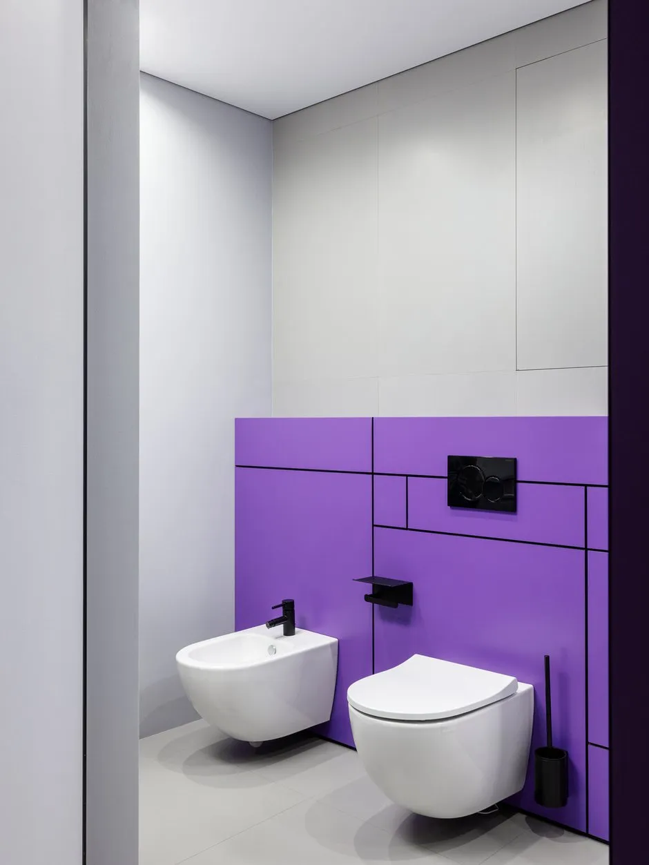 Foto: Badezimmer im High-Tech-Stil, Minimalismus, Modern, Wohnung, Projekt des Tages, Moskau, Rustem Urazmetov, Chamovniki, 4 und mehr Zimmer, über 90 Quadratmeter – Foto auf INMYROOM