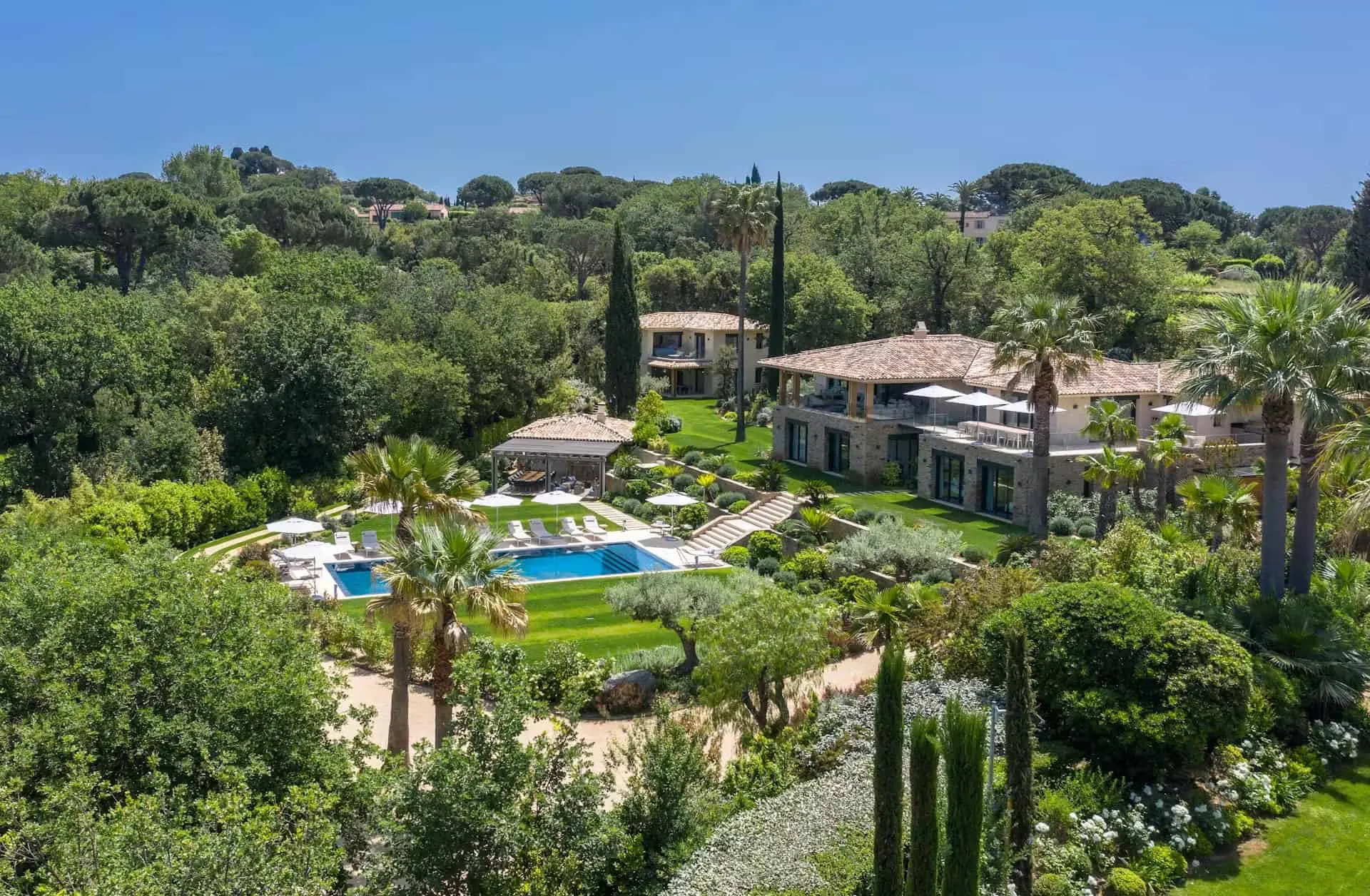 Ramatuelle: Hilltop Provence at the Edge of St Tropez