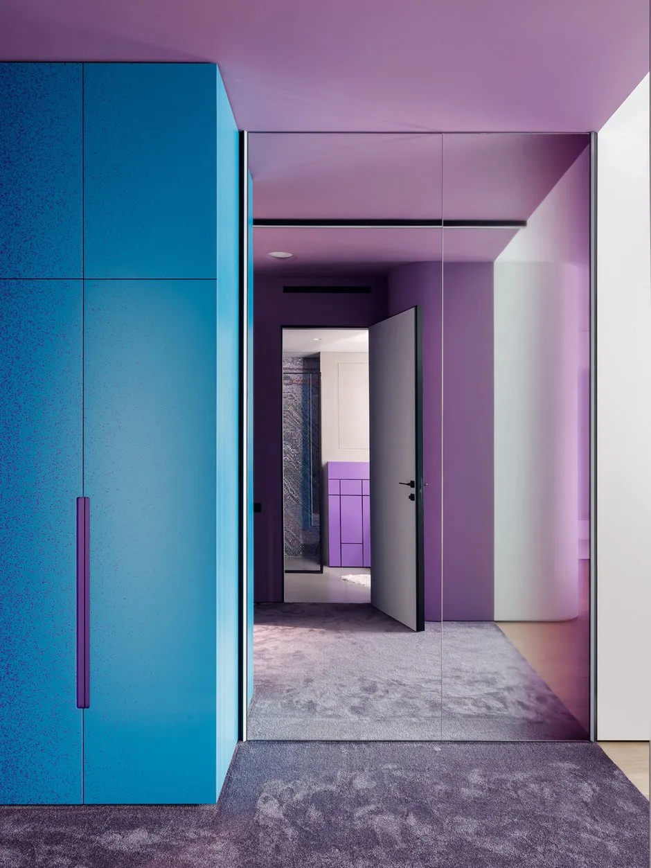 Foto: Eingangsbereich im Stil Modern, Eklettik, Wohnung, Projekt des Tages, Moskau, Rustem Urazmetov, Chamowniki, 4 und mehr Zimmer, Mehr als 90 Quadratmeter – Foto auf INMYROOM