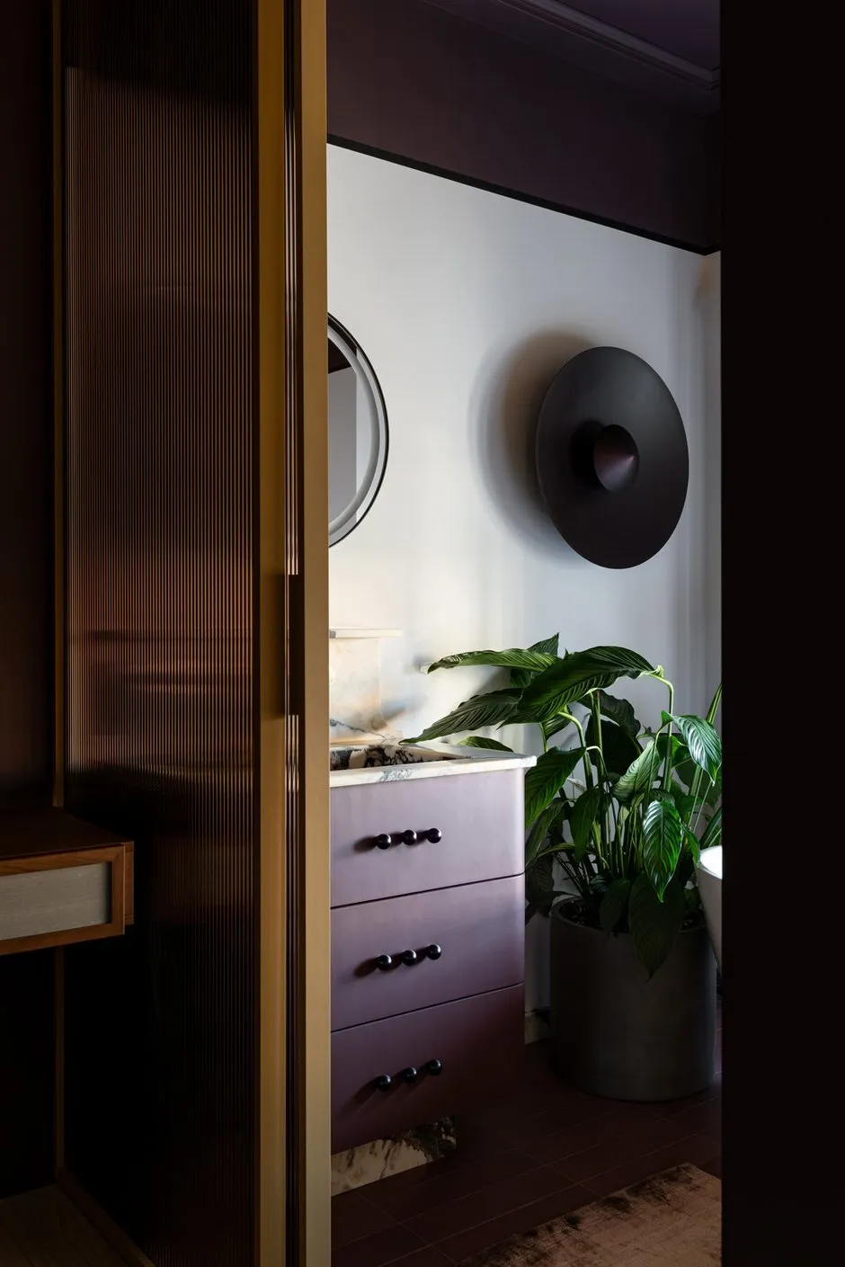 Foto: Badezimmer im Stil Modern, Minimalismus, Wohnung, Projekt des Tages, Kasan, 4 und mehr Zimmer, Mehr als 90 Quadratmeter, Julija Ossoshnova, Vintage/Retro – Foto auf INMYROOM
