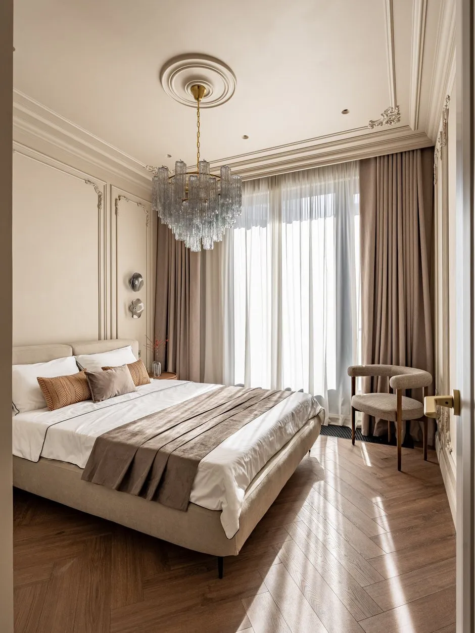 Foto: Schlafzimmer im klassischen Stil, modern, kleine Wohnung, Wohnung, Projekt des Tages, Sankt Petersburg, 1 Zimmer, 40-60 Quadratmeter, modern mit Elementen der Klassik und Luxus, Nina Spirina – Foto auf INMYROOM