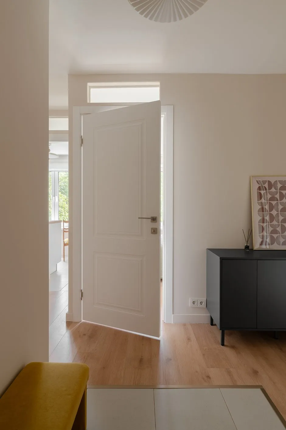 Photo : dans le style , Projet du jour, Appartement de petite taille, Alice Reggianto, Moscou, 2 chambres, jusqu’à 40 mètres carrés, 40-60 mètres carrés, Moderne, Maison en briques, Appartement – photo sur INMYROOM