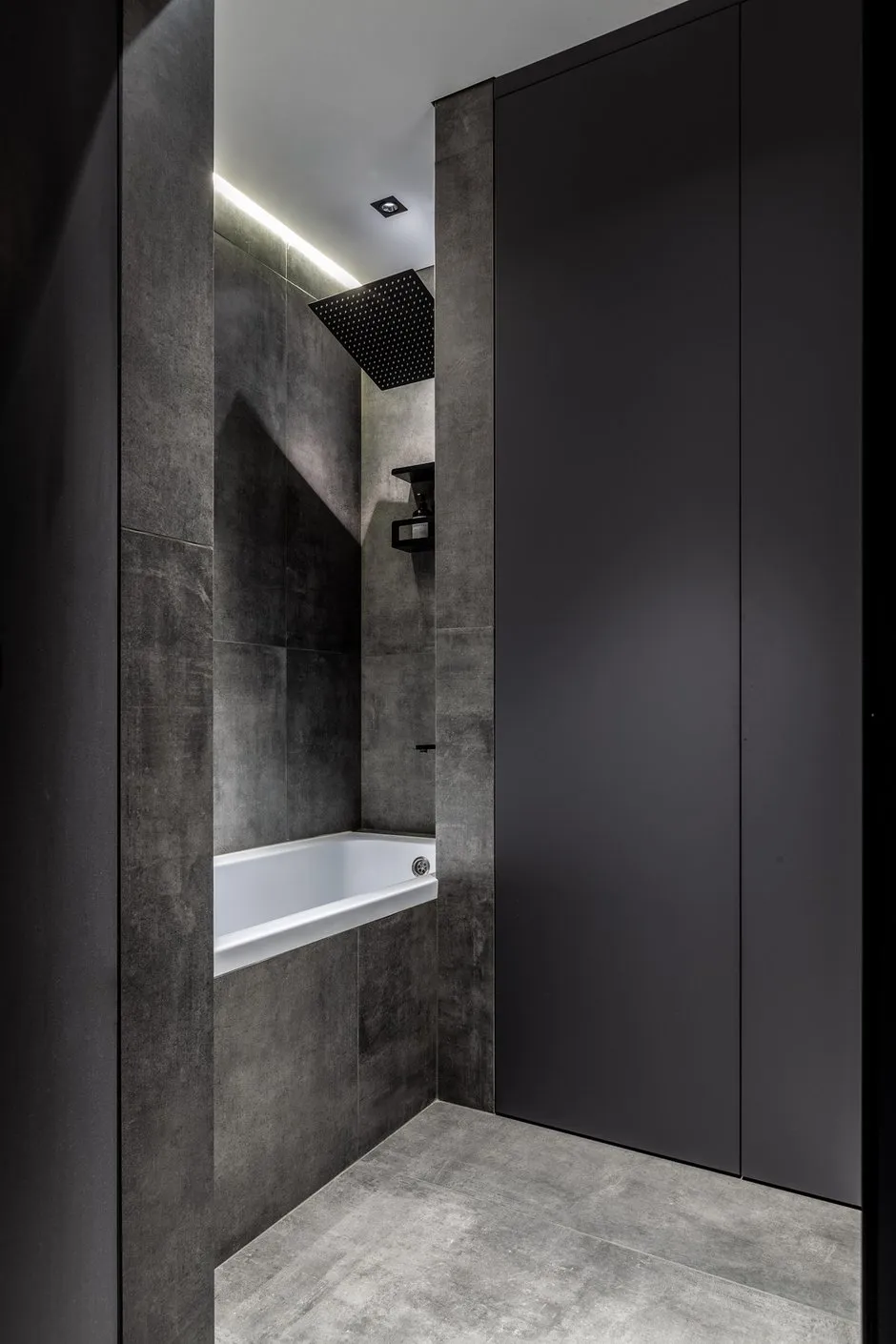 Foto: Badezimmer im High-Tech-Stil, Minimalismus, Projekt des Tages, Liana Akopyan, Nowosibirsk, 2 Zimmer, 60–90 Quadratmeter, Modern, Wohnung – Foto auf INMYROOM