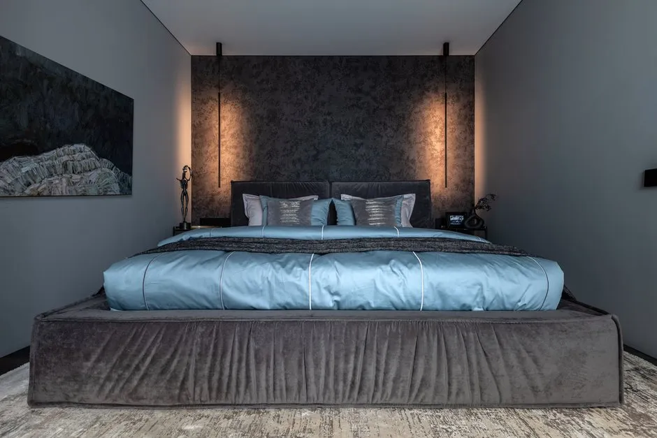 Foto: Schlafzimmer im Stil Modern, Minimalismus, Projekt des Tages, Liana Akopyan, Nowosibirsk, 2 Zimmer, 60–90 Quadratmeter, Wohnung – Foto auf INMYROOM
