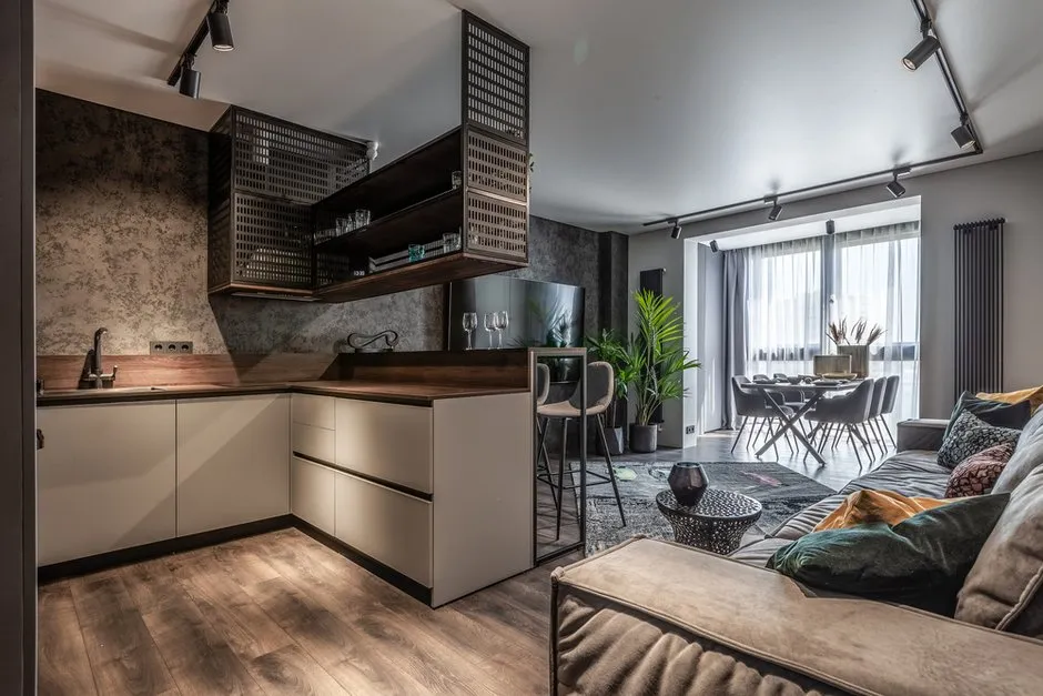 Foto: Küche und Esszimmer im Loft-Stil, Modern, Projekt des Tages, Liana Akopyan, Nowosibirsk, 2 Zimmer, 60–90 Quadratmeter, Wohnung – Foto auf INMYROOM