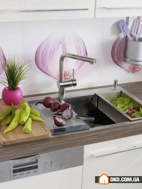 Идея для кухни площадью 10,8 кв.м. в деталях