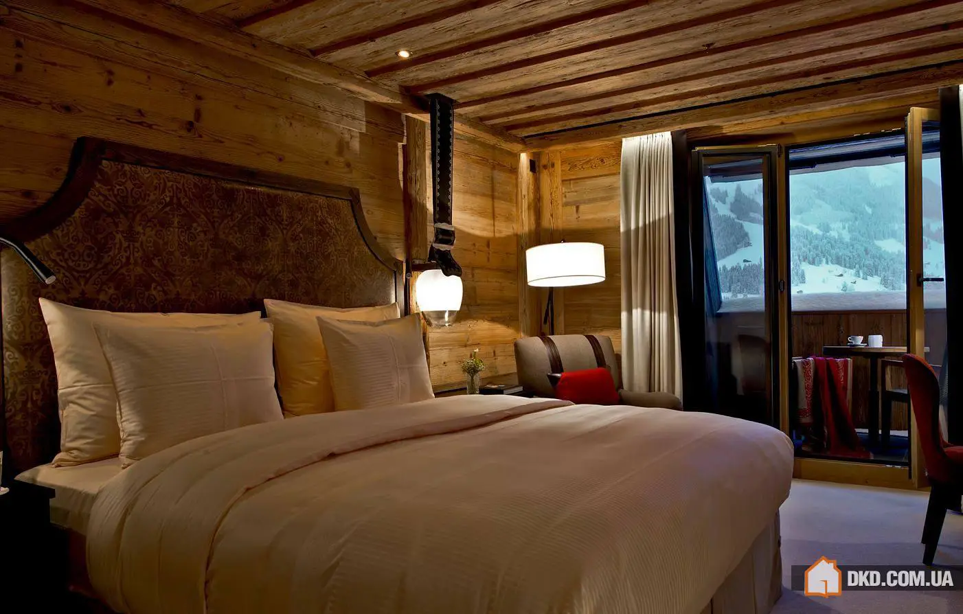 Роскошные традиционные деревенские спальни - Gallery image 4