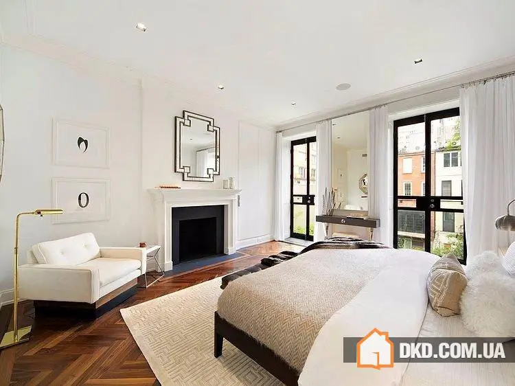 Trzypiętrowa rezidencja według projektu Franka M. DeBono, znajdująca się w Nowym Jorku, Stanach Zjednoczonych. - Gallery image 6