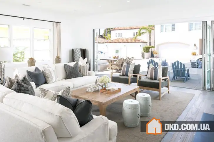 Cottage on the Ocean Shore in California - Gallery image 5