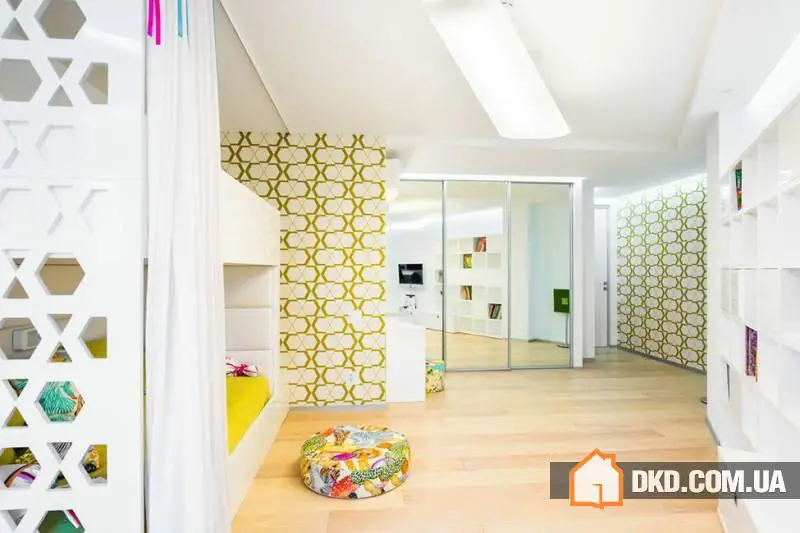 Екологія життя Анни Шемури Това ᴷᴬ
Екологія життя — це житловий проект, завершений Анною Шемурою Това і розміщений у Ростові-на-Дону, Росія.
Інтер’єр світлий і чистий, з багатьма джерелами освітлення, що забезпечують яскраве освітлення. - Gallery image 9