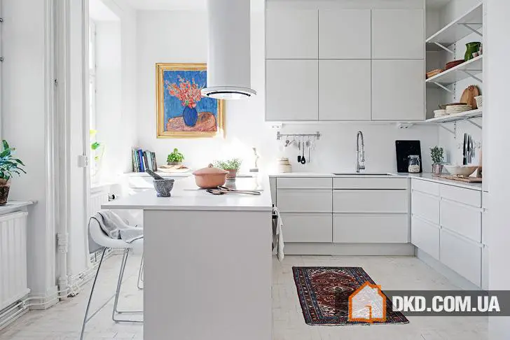 Decoración escandinava de tipo «tráfico» con distribución inusual (113 m²) - Gallery image 1