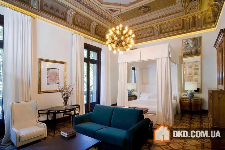 Отель Cotton House в одном из красивейших зданий Барселоны