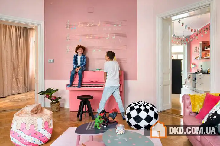 Colorful Chaos and Playful Fun in a Stockholm Apartment - Gallery image 9