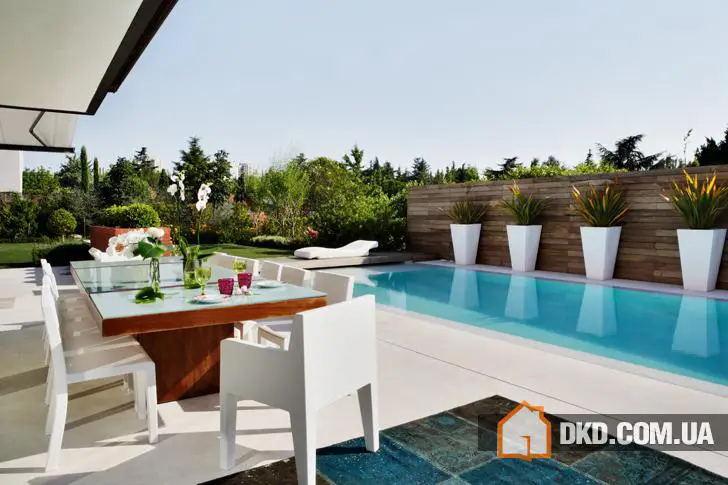 Красочный дизайн от Living Pink