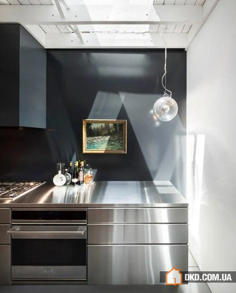 Стильний мінімалізм квартири дизайнера - Gallery image 5