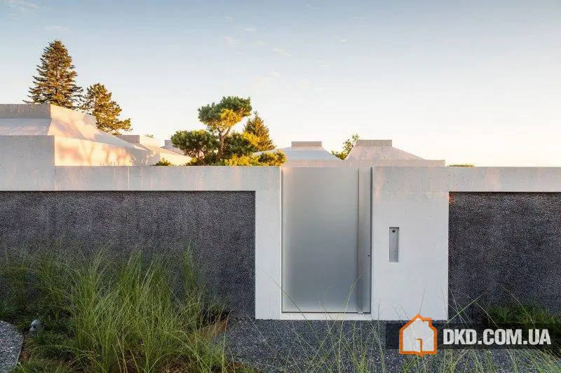 4 Доми з внутрішнім двором від Think Architecture ᴷᴬ - Gallery image 3