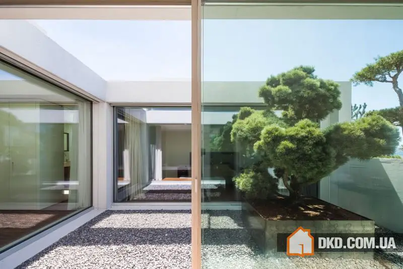 4 Доми з внутрішнім двором від Think Architecture ᴷᴬ - Gallery image 6