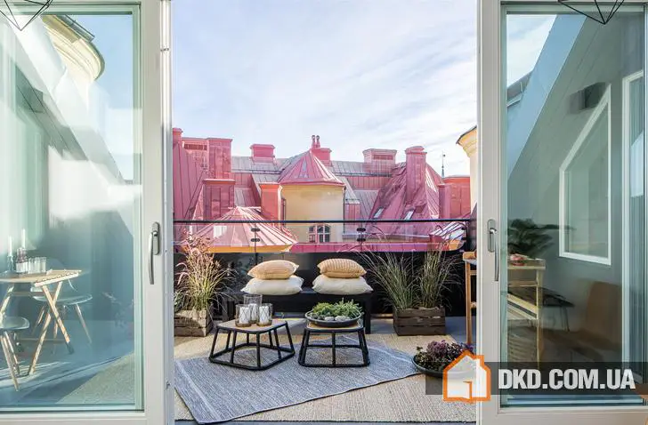 Clean Lines in a Loft Apartment on the Roof in Stockholm - Gallery image 2