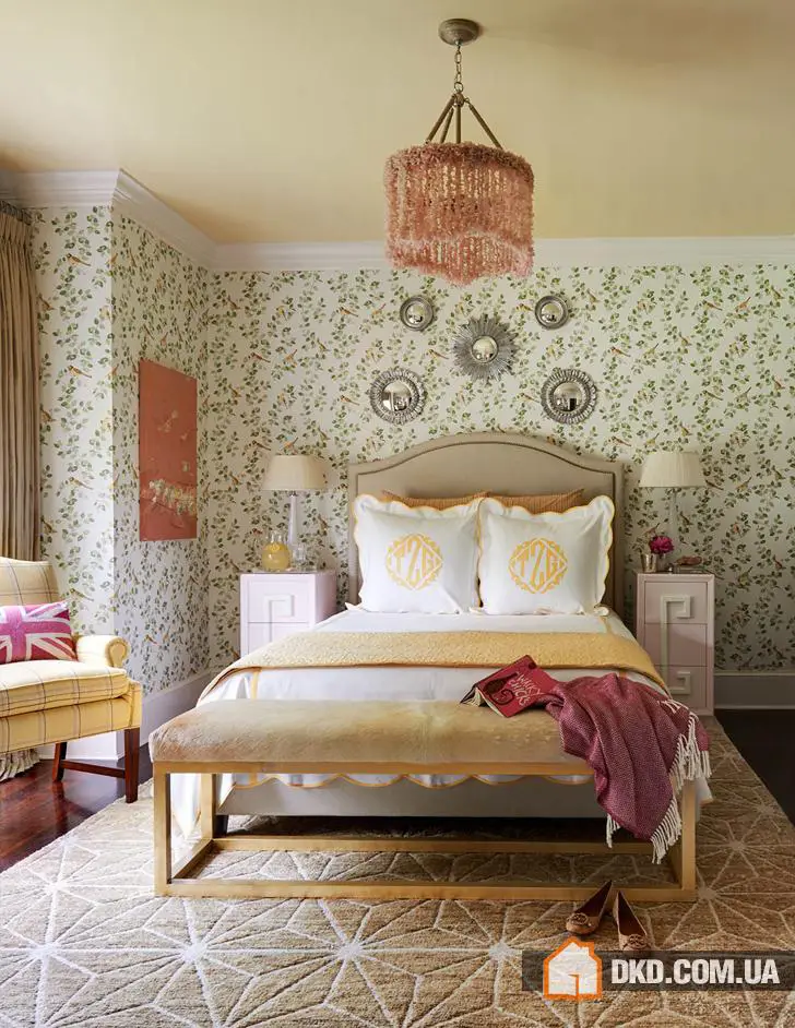 Очаровательная спальня от Laura Ashley