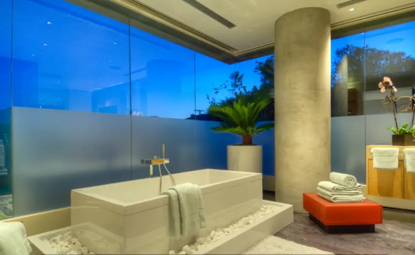 Величезний сучасний розкісний будинок - Gallery image 3