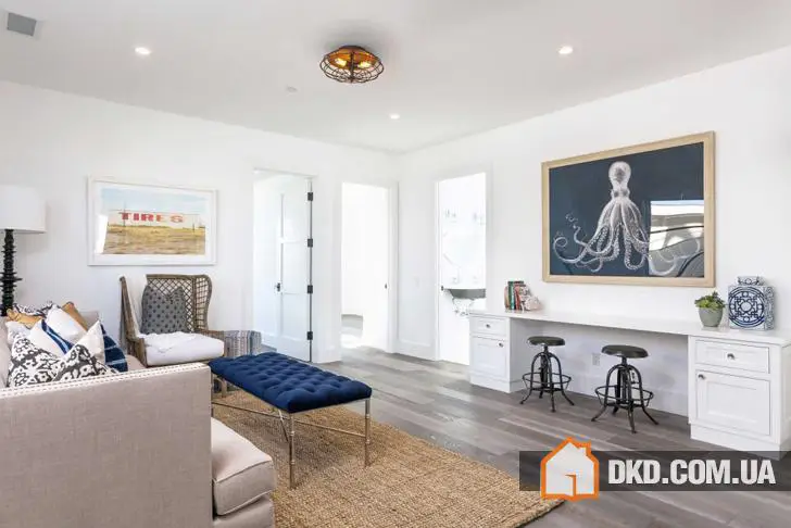 Cottage on the Ocean Shore in California - Gallery image 25