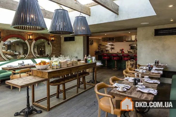 Hotel No 34. The Park in a Georgian Townhouse in England - Gallery image 9