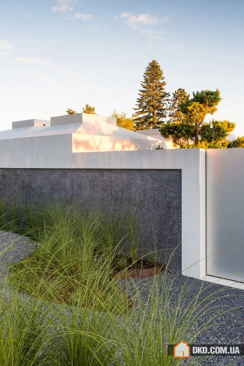 4 Доми з внутрішнім двором від Think Architecture ᴷᴬ - Gallery image 2