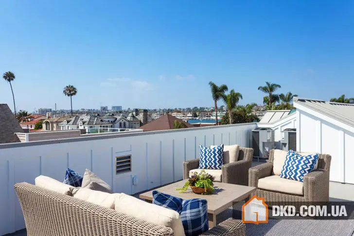 Cottage on the Ocean Shore in California - Gallery image 29