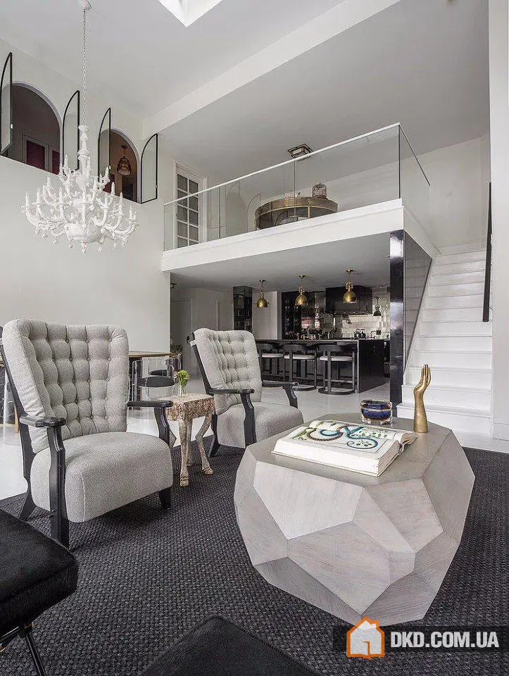 Архітектура Джеймса Діксона в співпраці з Кароліною Джордж вирішила цей вдячний еклектичний будинок у Нью-Йорку, США. - Gallery image 0