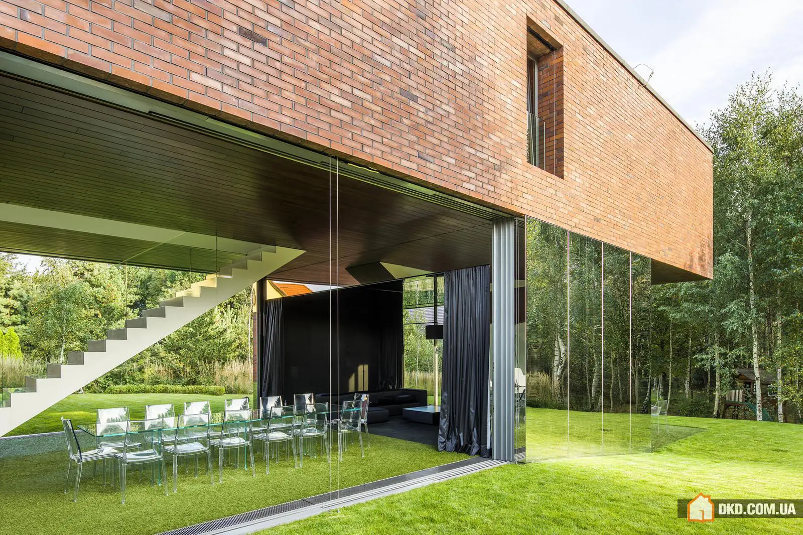 花园中的房屋 - Gallery image 2