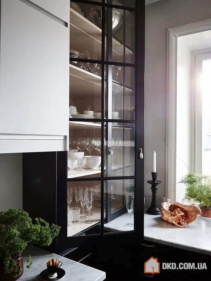 Темний інтер’єр із історією в Швеції (83 кв. м) - Gallery image 8