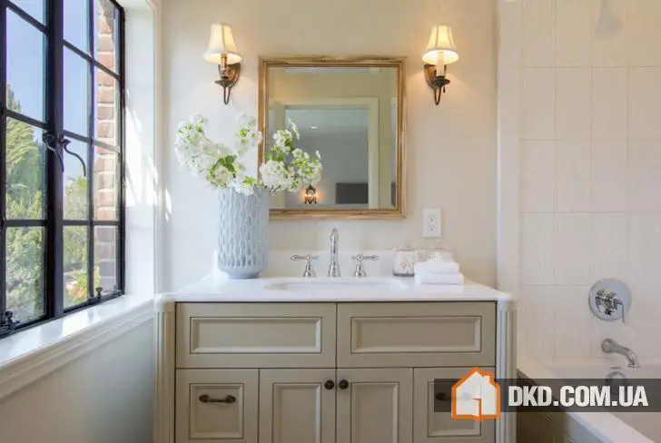 Традиційний інтер’єр будинку в Лос-Анджелесі - Gallery image 15