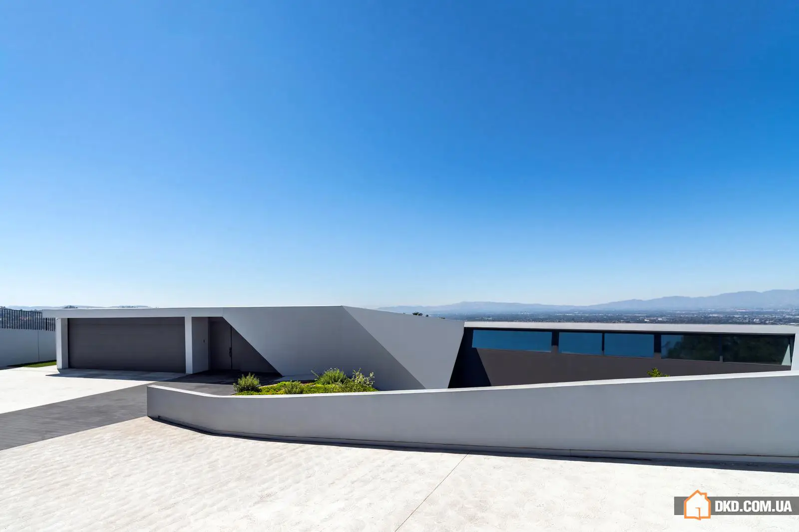 Совершенна вілла в Голлівуді - Gallery image 0