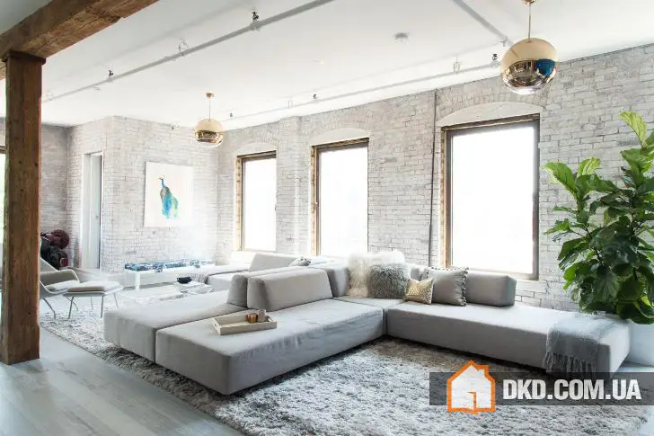 Світлий лофт з мотороллерами в Брукліні - Gallery image 8