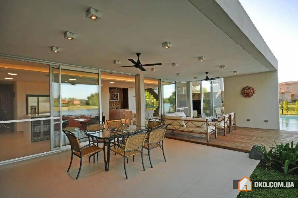 Сучасний будинок з регіональних матеріалів у Тігрі, Буенос-Аїресі - Gallery image 3