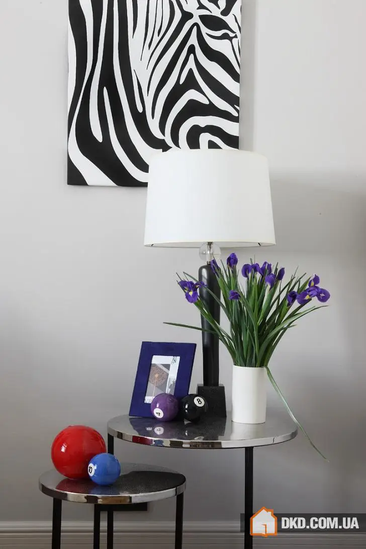 Сірий інтер'єр з яскравими акцентами в Москві - Gallery image 0